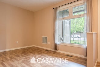 5798-5172 172 St NW in Edmonton, AB - Building Photo - Building Photo