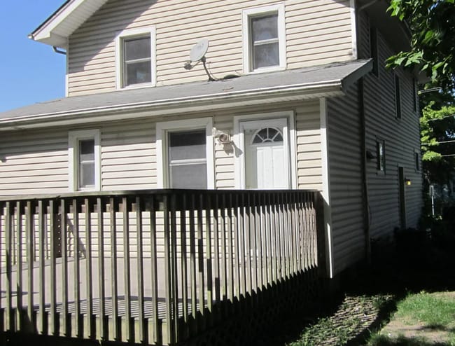 1513 Dean Ave in Des Moines, IA - Building Photo - Building Photo