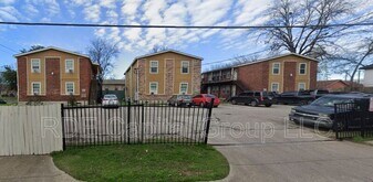 4907 Ware St in Dallas, TX - Building Photo