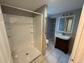 40 S Whipple St in Lowell, MA - Foto de edificio - Building Photo