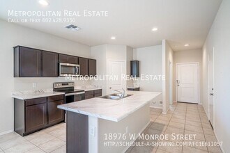 18976 W Monroe St in Buckeye, AZ - Building Photo - Building Photo