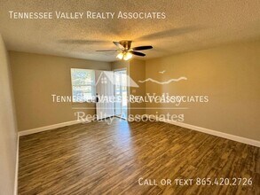 997 Kirk Ave in Lenoir City, TN - Building Photo - Building Photo