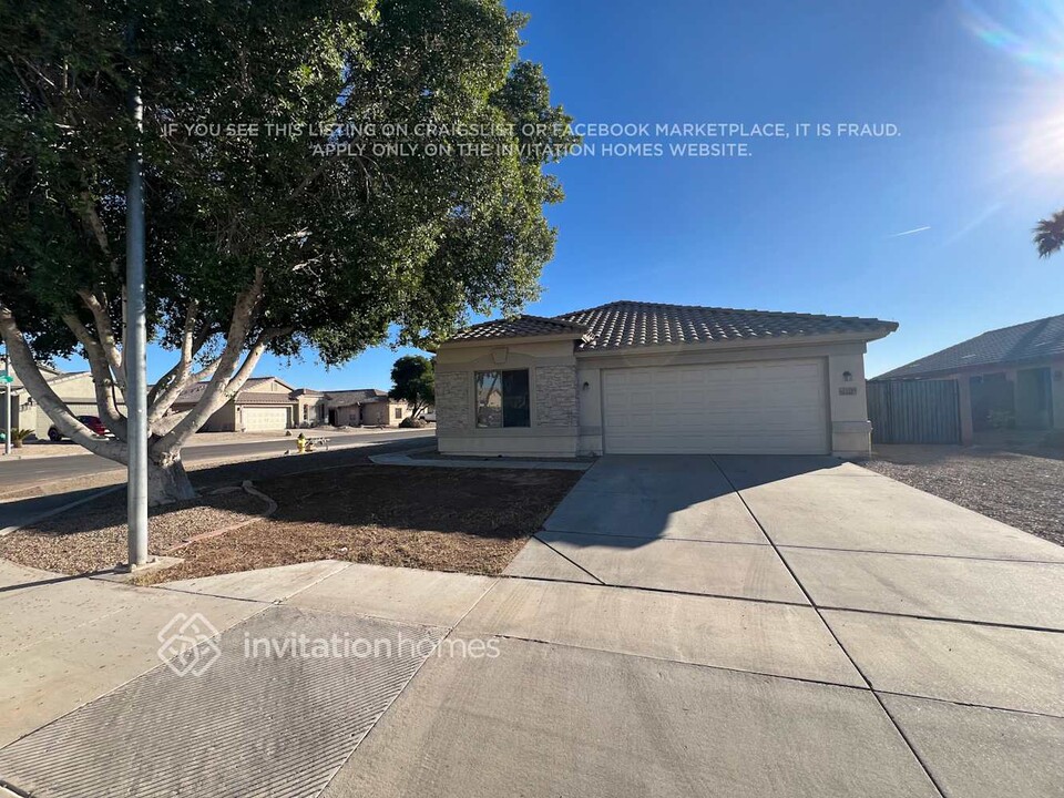 11143 E Wier Ave in Mesa, AZ - Building Photo