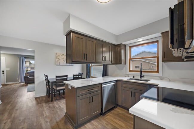 property at 7514 S 75th St