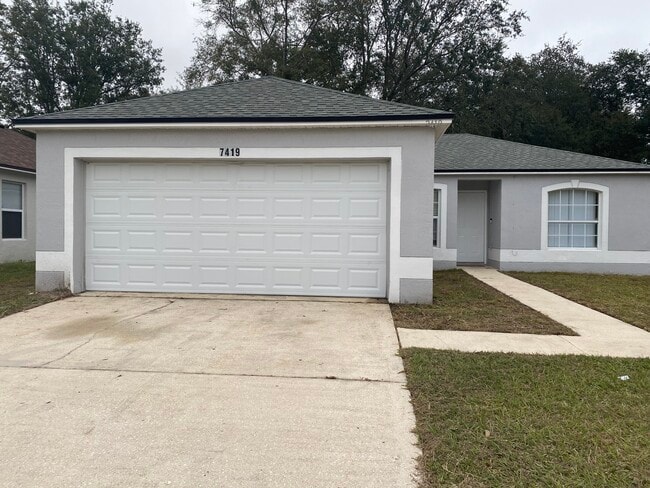 property at 7419 Overland Park Blvd
