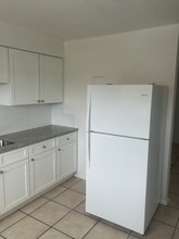125 Cleveland Ave in Cocoa Beach, FL - Building Photo - Building Photo