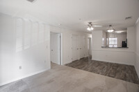 The Commons at Centerbrooke in Suffolk, VA - Building Photo - Interior Photo