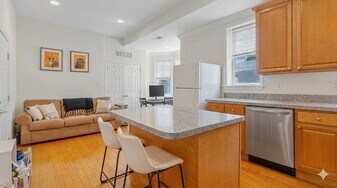 839 N 20th St, Unit C in Philadelphia, PA - Building Photo