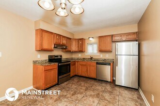 5804 Coppock Ln in Indianapolis, IN - Foto de edificio - Building Photo