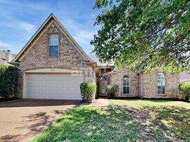 1616 Sawmill Creek Ln in Cordova, TN - Building Photo