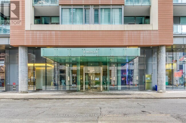 8 Mercer St in Toronto, ON - Building Photo - Building Photo