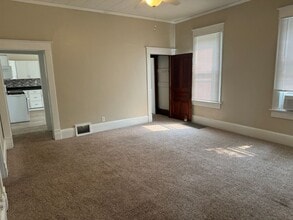 2009 Mitchell Ave in St. Joseph, MO - Building Photo - Building Photo