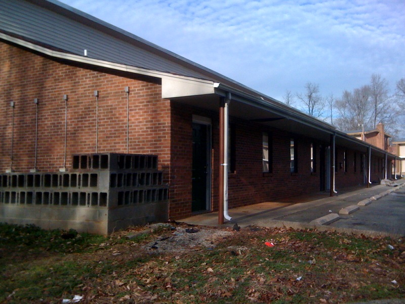 402 National Blvd in Lexington, NC - Building Photo