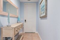 1055 Sandpiper St in Naples, FL - Building Photo - Building Photo