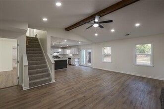 5081 Hubert Dr in Powder Springs, GA - Building Photo - Building Photo