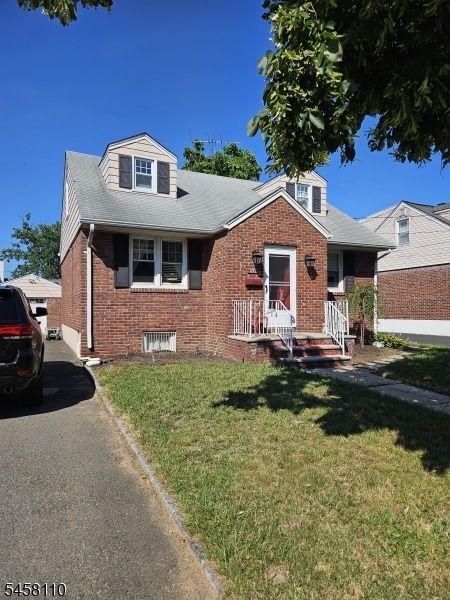 property at 102 W Oldis St