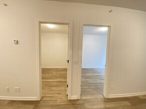 450-458 8 Ave SE in Calgary, AB - Building Photo - Building Photo