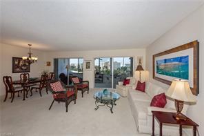 3420 Gulf Shore Blvd N-Unit -65 in Naples, FL - Building Photo - Building Photo