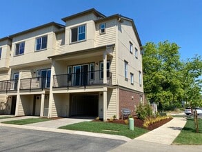 11302 SW Mont Blanc St in Wilsonville, OR - Building Photo - Building Photo