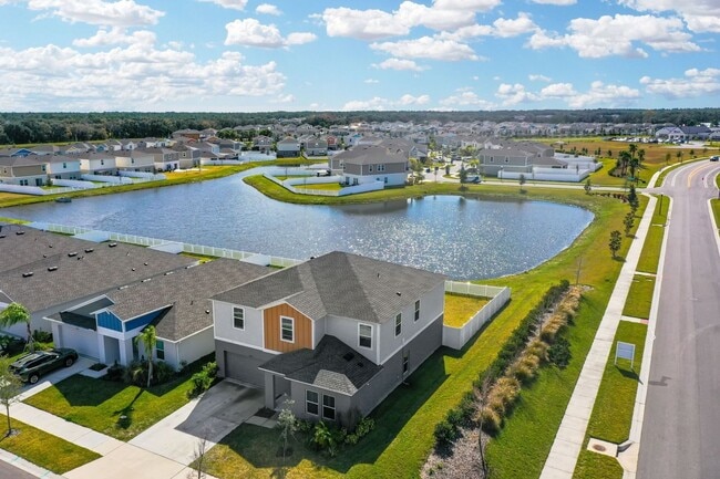 12811 Twin Bridges Dr in Riverview, FL - Foto de edificio - Building Photo