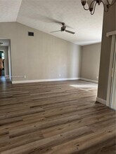 4057 SW Haycroft St in Port St. Lucie, FL - Building Photo - Building Photo
