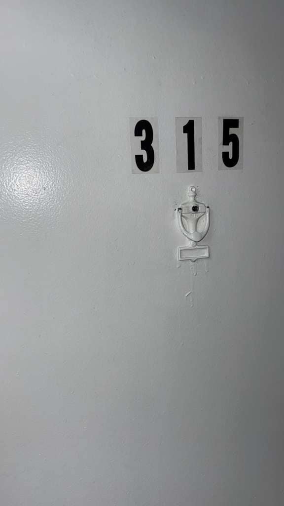 13444 Euclid Ave, Unit 13444  315 in East Cleveland, OH - Building Photo - Building Photo