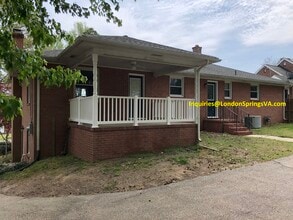 3220 Glenview Ave in Colonial Heights, VA - Building Photo - Building Photo