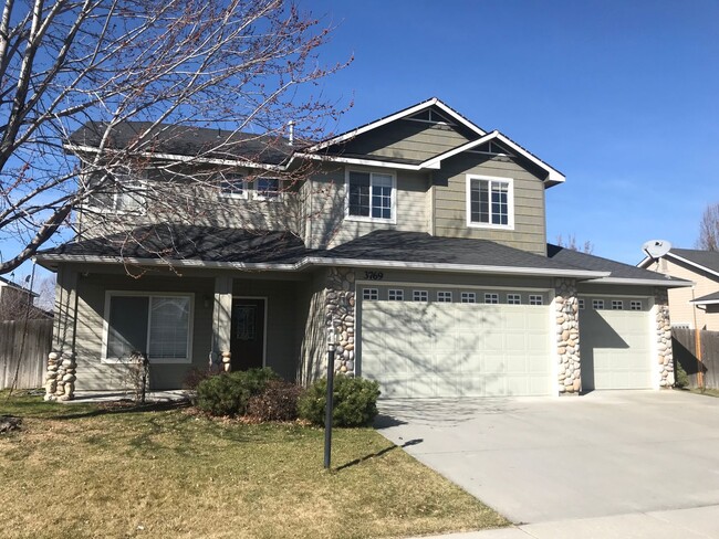 property at 3769 N Frandon Ave