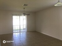 1631 SW 25th Ln in Cape Coral, FL - Foto de edificio - Building Photo