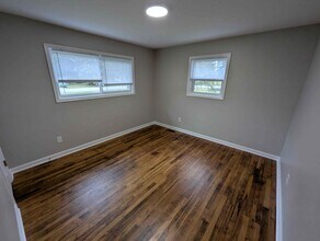 310 Sunset St SW in Hartselle, AL - Building Photo - Building Photo