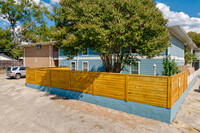 West 35th Street Condos in Austin, TX - Building Photo - Building Photo