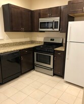 7 Upland Rd, Unit 8 in Cambridge, MA - Building Photo