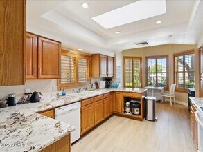 10563 E Carol Ave in Scottsdale, AZ - Building Photo - Building Photo