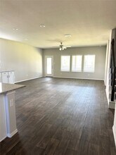 12310 New River Trl in Conroe, TX - Foto de edificio - Building Photo