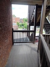 44 Alden St in Hartford, CT - Building Photo - Building Photo