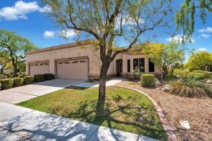 19429 N 85th Dr in Peoria, AZ - Building Photo