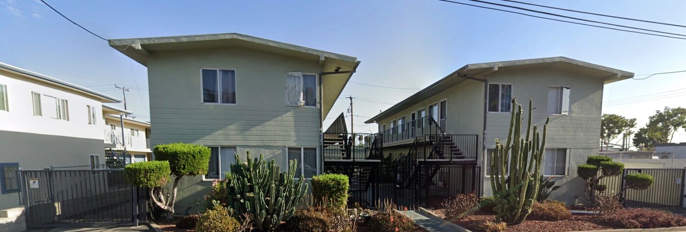 4425 W 159th St, Unit Unit 1 in Lawndale, CA - Foto de edificio