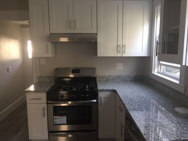 104 Bowdoin St, Unit 3, Unit 3