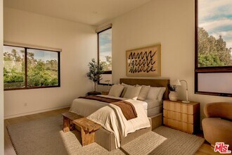 3218 Maplewood Ave in Los Angeles, CA - Building Photo - Building Photo