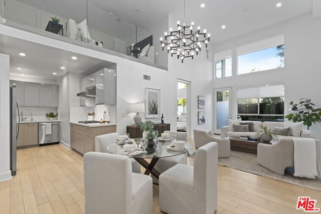 property at 600 Ridgeley Dr