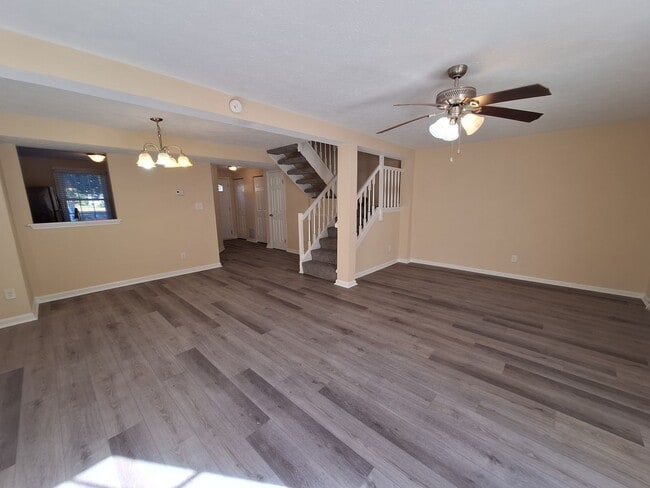 501 Chanticlar Ct in Newport News, VA - Building Photo - Building Photo