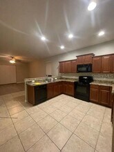 5188 Krenson Woods Ct in Lakeland, FL - Building Photo - Building Photo