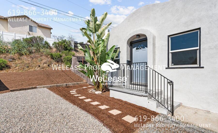 8937 Fair Ln in Lakeside, CA - Foto de edificio