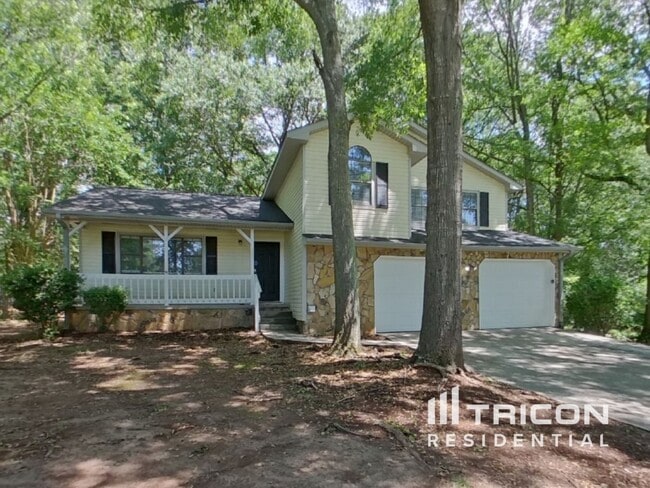 property at 531 Shefield Ct