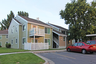 Country Crossing Apartments