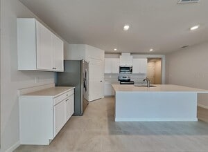 904 English Oaks Ct in Kissimmee, FL - Building Photo - Building Photo