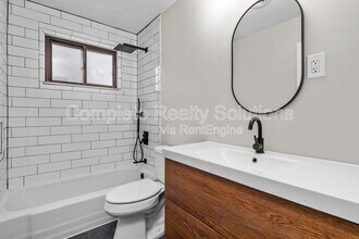 1503 Wexford Ave in Webster Groves, MO - Building Photo - Building Photo