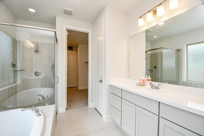 21312 Palm Arbor Dr in Cypress, TX - Building Photo - Building Photo