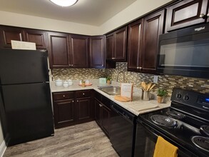 Whitestone Village Apartment Homes in Allentown, PA - Building Photo - Building Photo