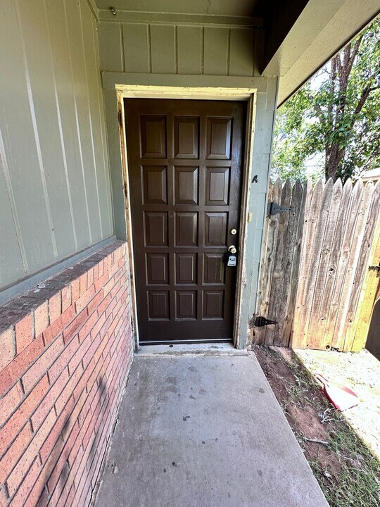2120 35th St-Unit -A in Lubbock, TX - Building Photo